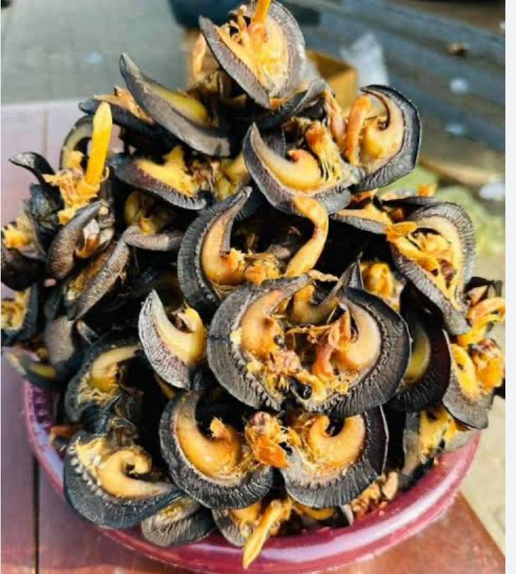 Garnished Fried Snails